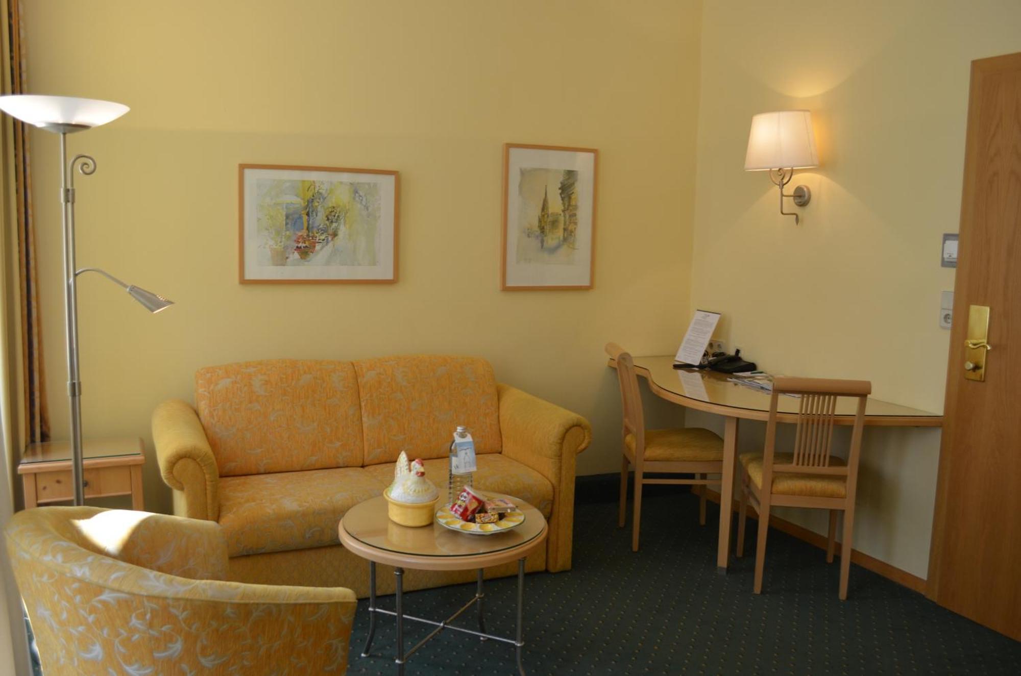וינה Hotel Jaeger - Family Tradition Since 1911 מראה חיצוני תמונה