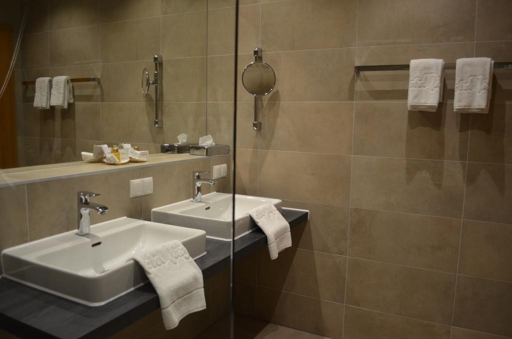 וינה Hotel Jaeger - Family Tradition Since 1911 מראה חיצוני תמונה