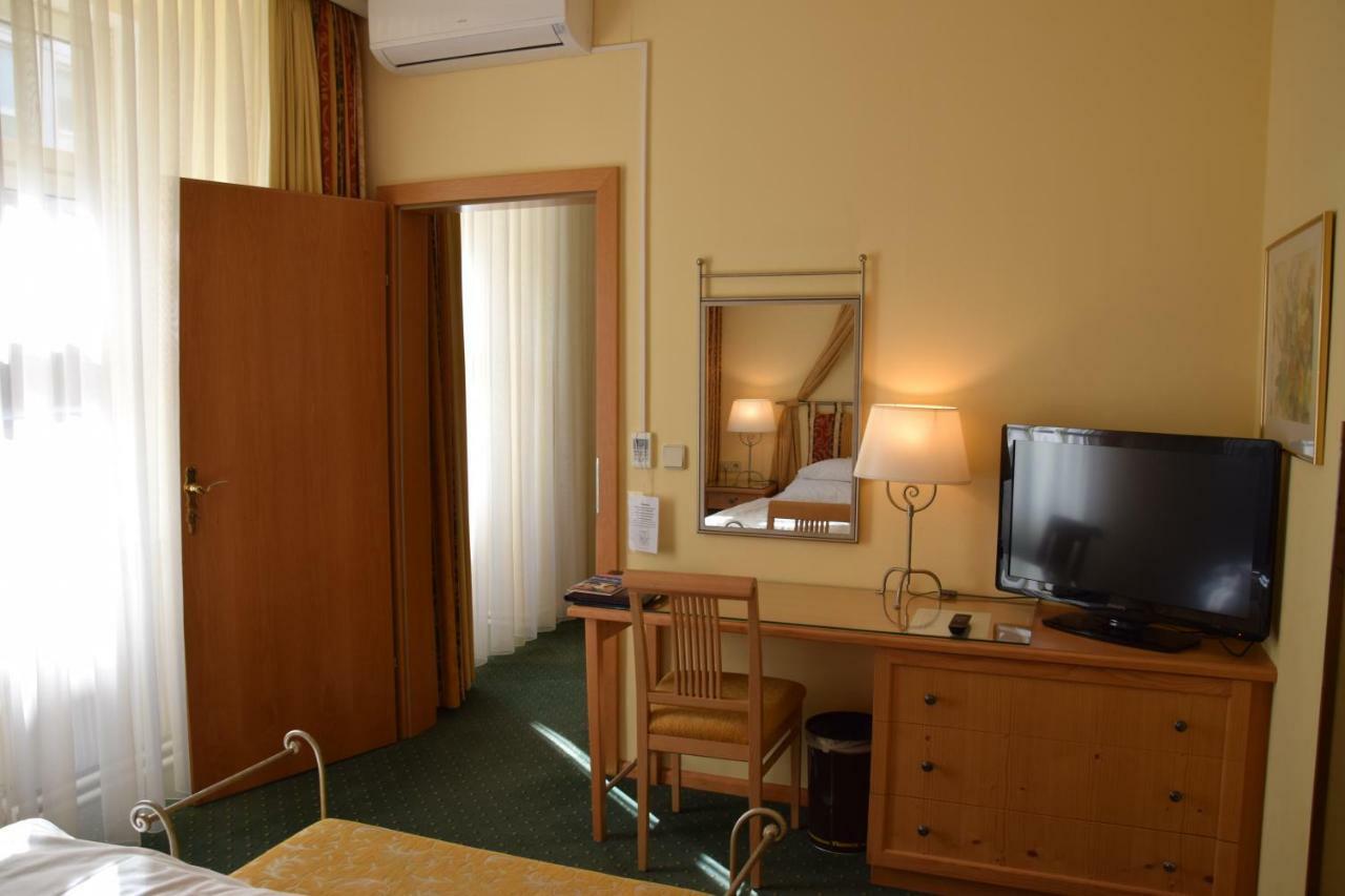 וינה Hotel Jaeger - Family Tradition Since 1911 מראה חיצוני תמונה